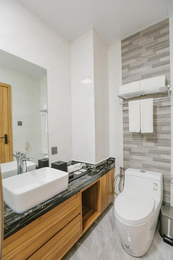 Hotel Casiana & Events Center Tagaytay Managed By Hii Tagaytay City Exteriör bild